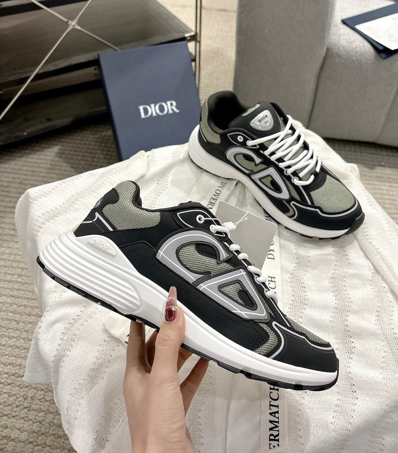 DIOR B30