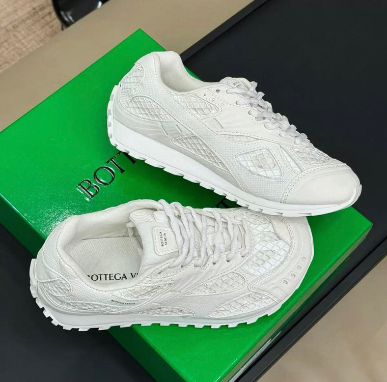Bottevia white