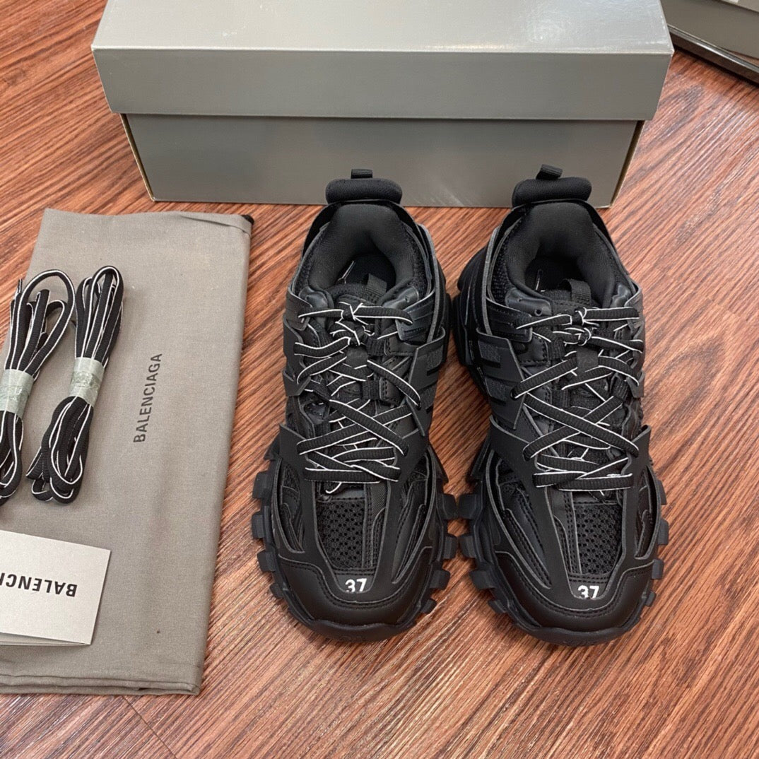 Balenciaga Tracks Black